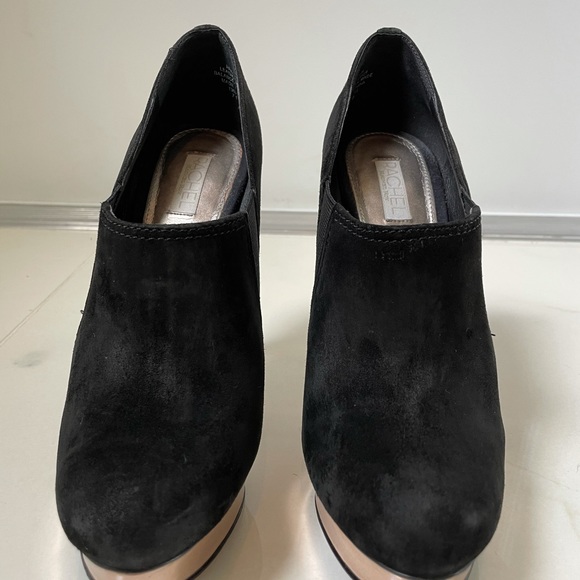 RACHEL Rachel Roy Shoes - Picture 4 of 8